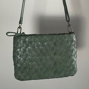 Madewell - Puff Crossbody Bag in Sweet Basik